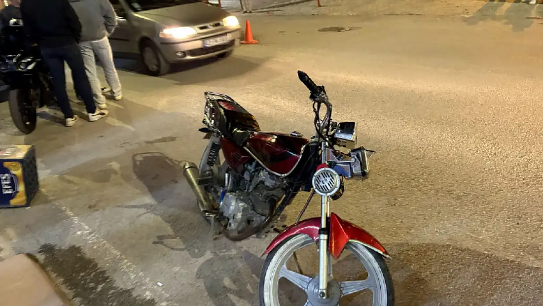 Ehliyetsiz, Plakasız Motorla Polisten Kaçamadı