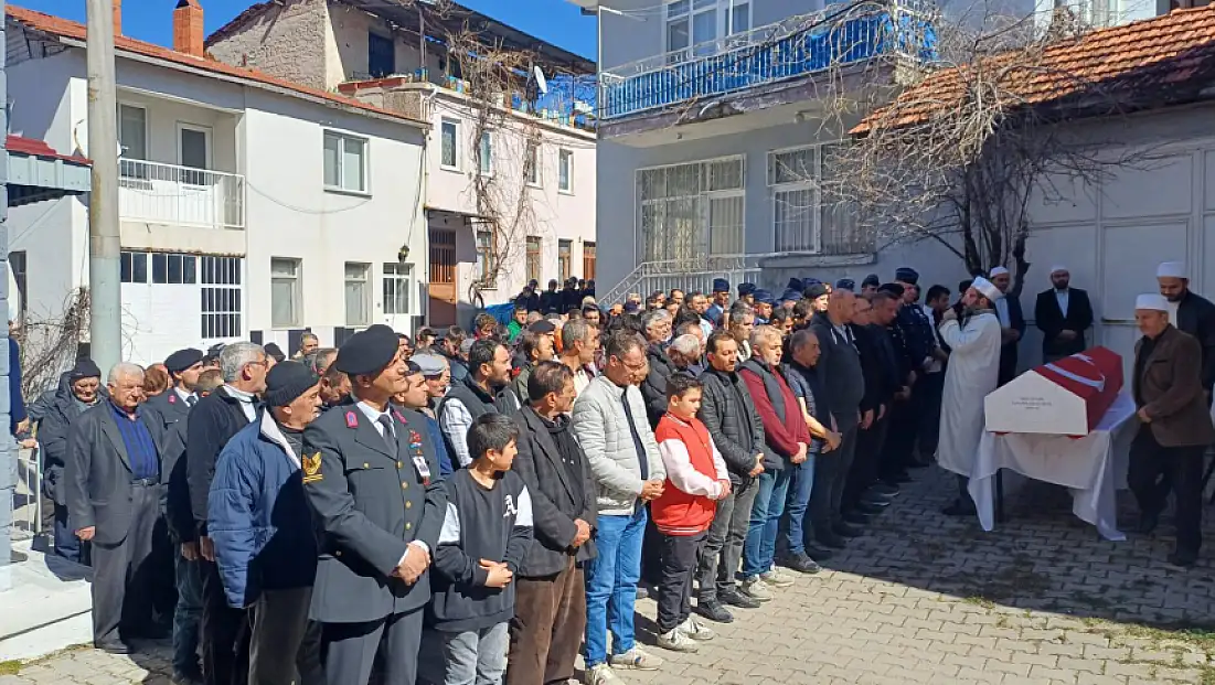 Emekli Astsubay Son Yolculuğuna Uğurlandı