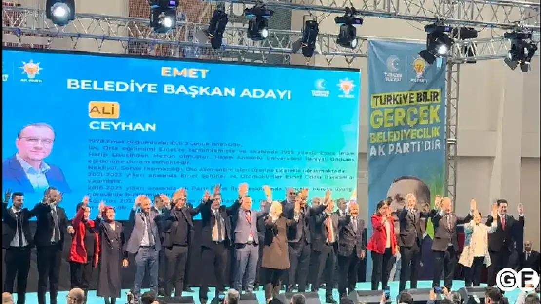 Ak Gençlik'ten dikkat çeken Ali Ceyhan pankartı