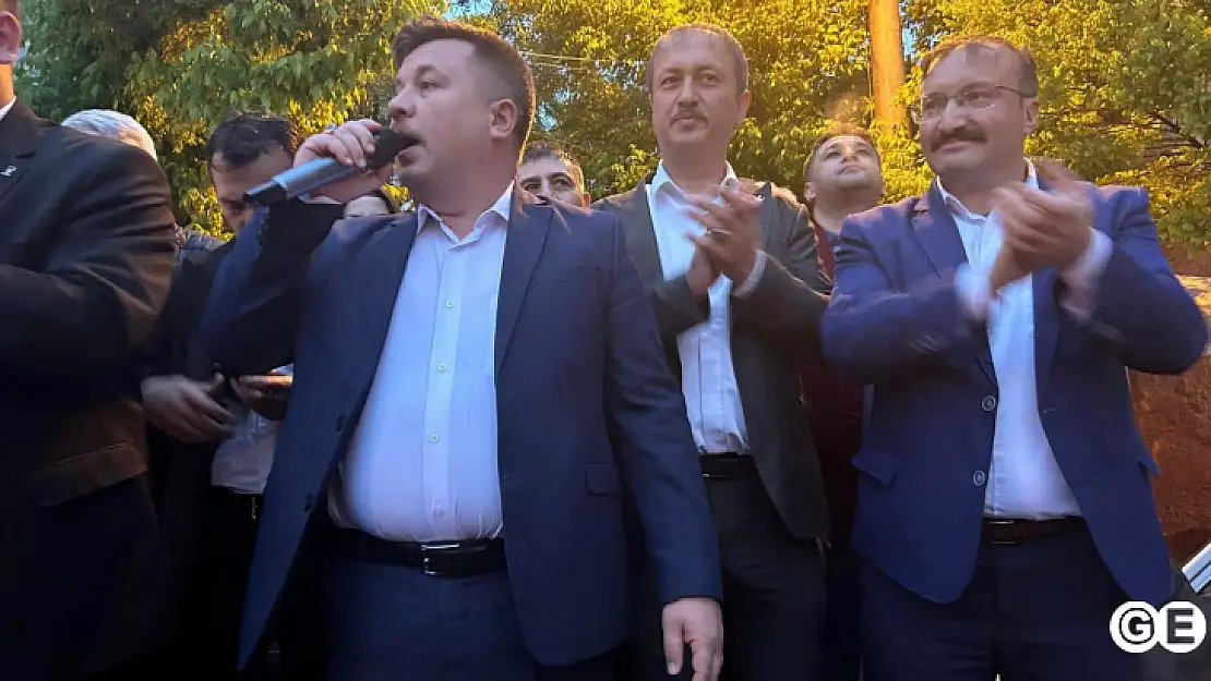 Ak Parti Emet ilçe başkanı istifa etti