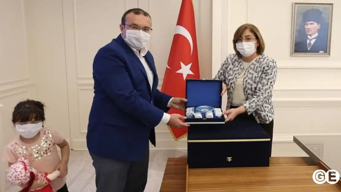 Başkan Doğan Gaziantep'te Başkanlarla Emet'i Görüştü