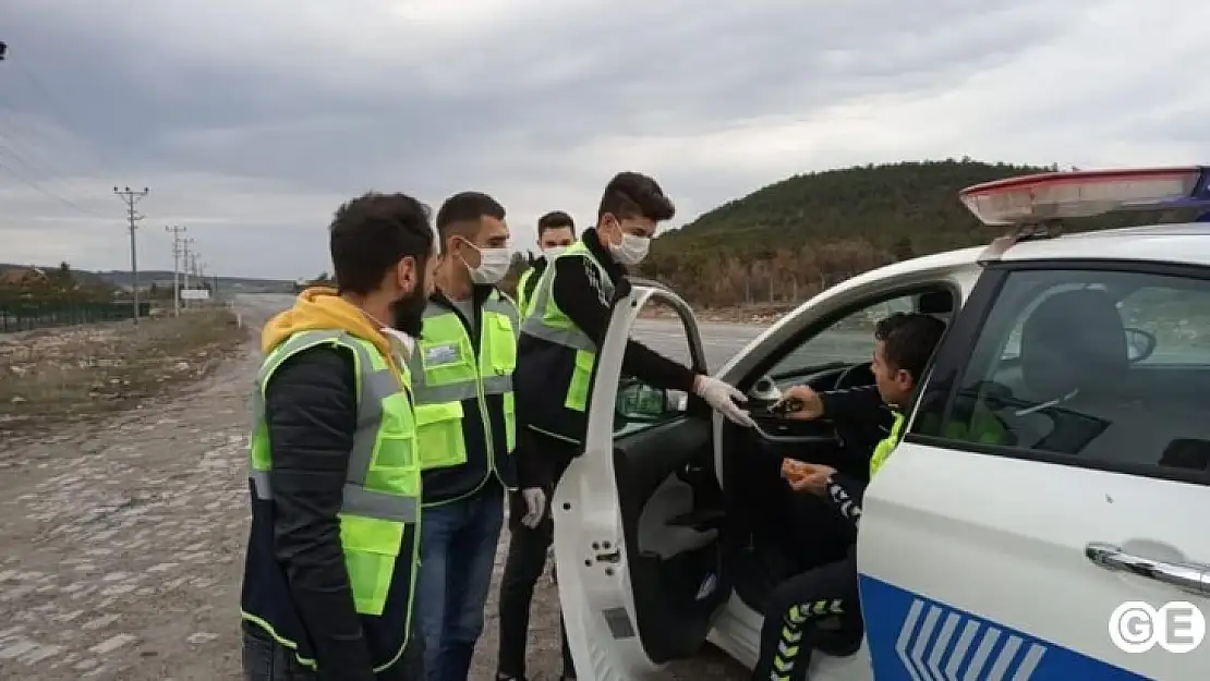 Emet Gençlik Paltformundan Polis ve Jandarmaya Ziyaret