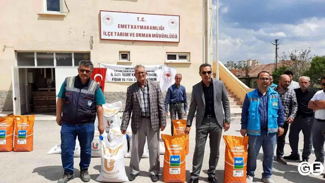 Emet'te Çiftçilere yüzde 75 Hibeli Tohum