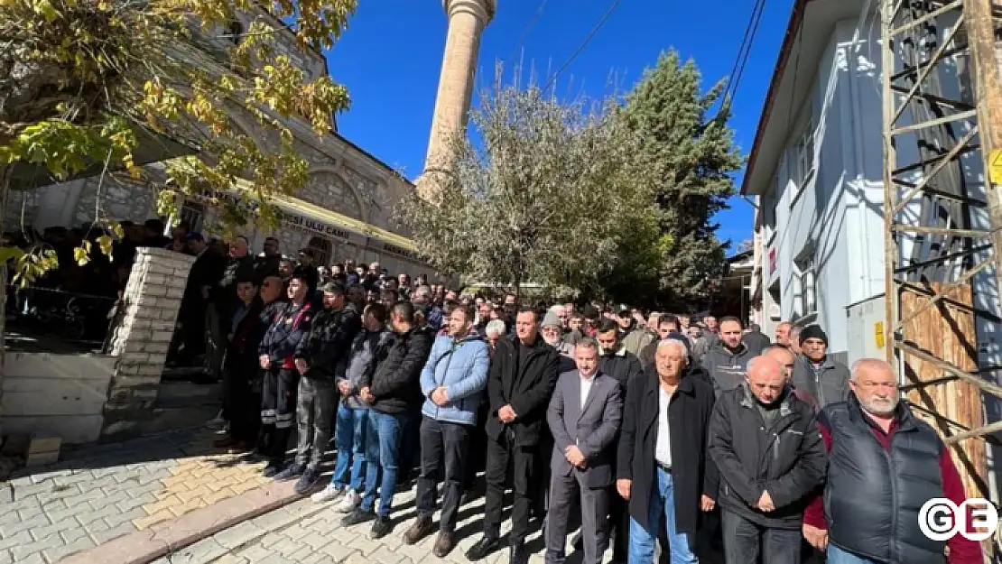 Emetli başkan adayı İsmail Akay toprağa verildi