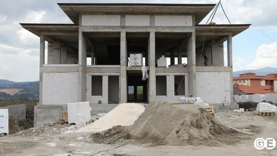 Emniyet Binaları Yapımı Devam Ediyor