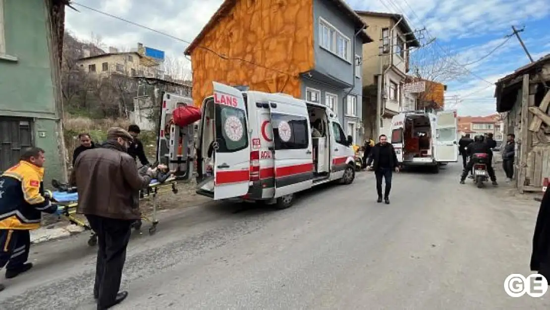 Eşi İle Kayınpederini Vurdu Teslim Oldu