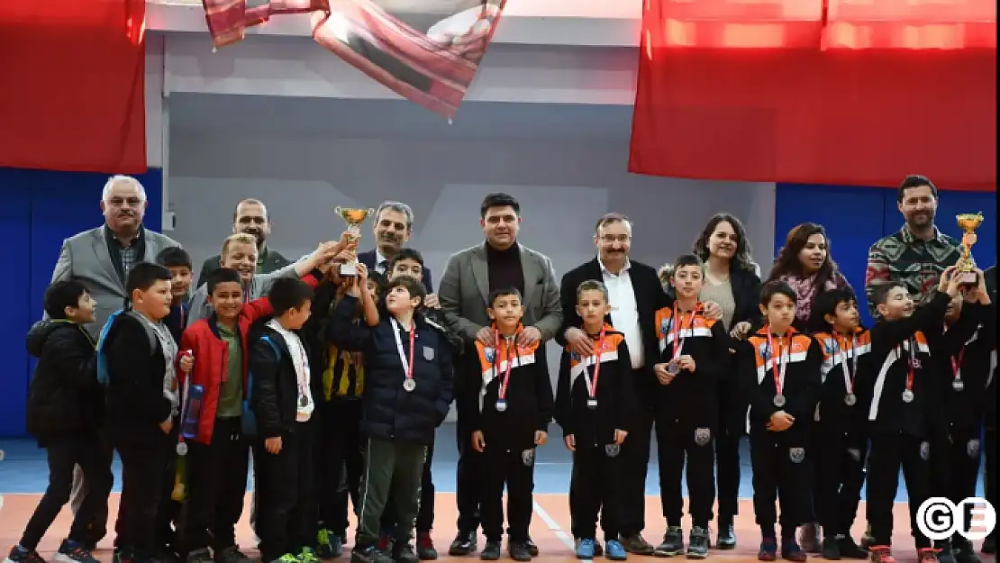 Futsal turnuvasında heyecan zirve yaptı