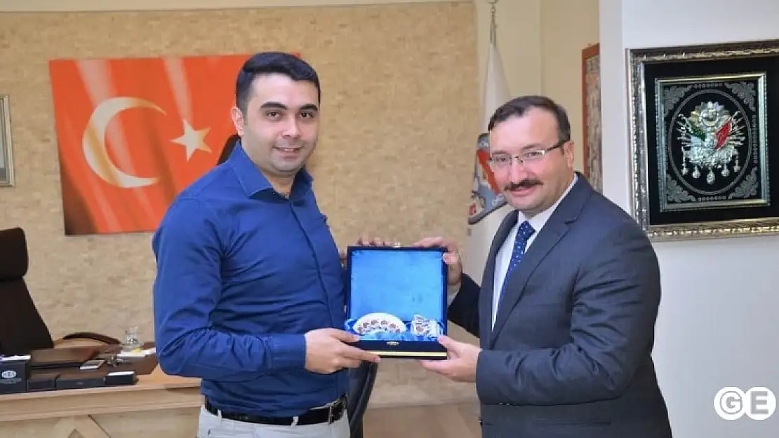 Geçen Yıl İlçemizden Ayrılan Savcı KARSLI Vefat Etii