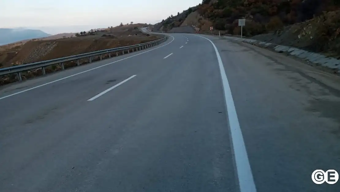 Göçen Yol Açılırken, Çökren Yolu Bağlantısına Az Kaldı!