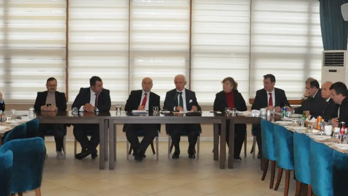 KUTSO, CUMHURBAŞKANI ERDOĞAN'A  İŞ DÜNYASININ TALEPLERİNİ AÇIKLADI