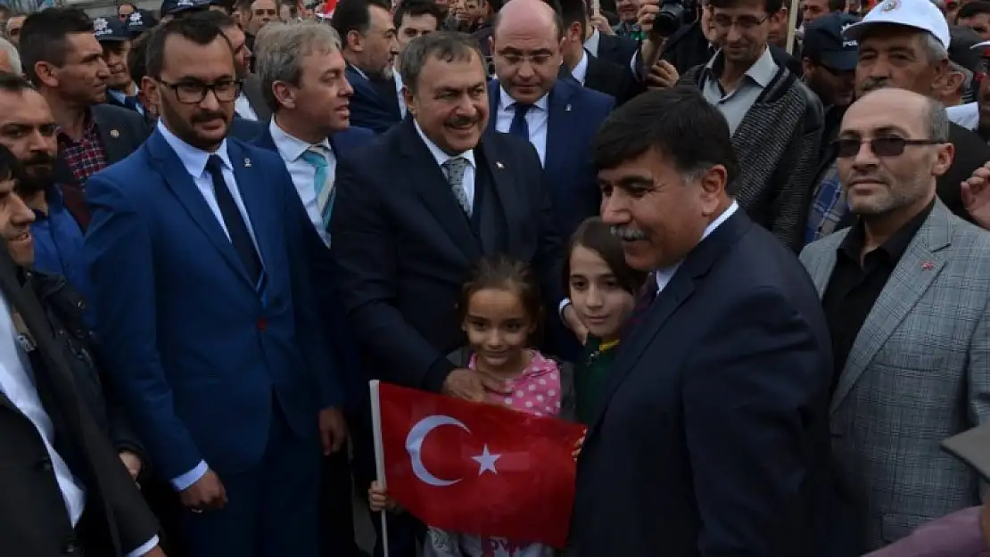 BAKAN EROĞLU SINAVINI HEP BERABER GEÇTİK