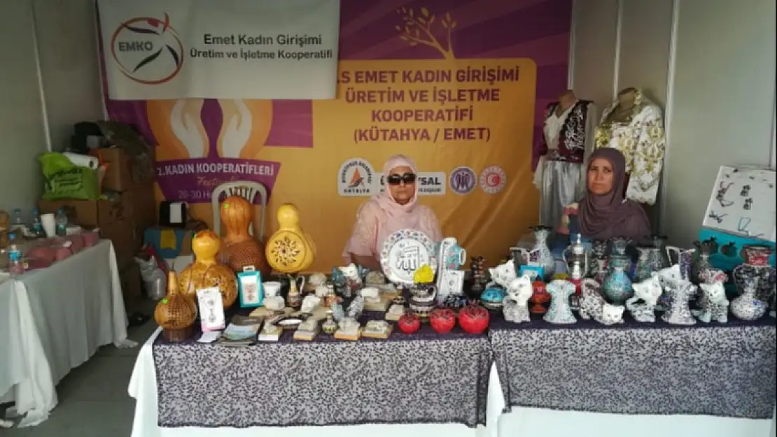 EMKO ANTALYADA EMETİ TEMSİL EDİYOR