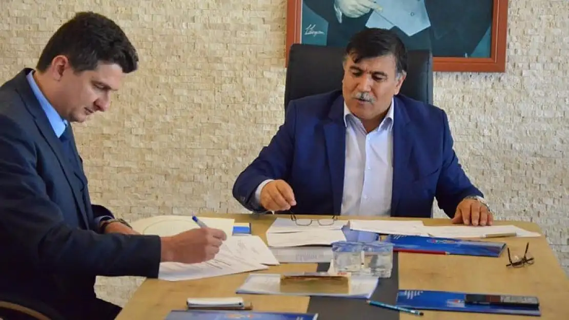 BELEDİYE MECLİSİ OLAĞANÜSTÜ TOPLANDI