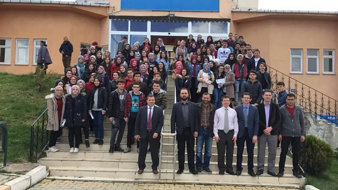 HER ŞEY ONLARI ÜNİVERSİTELİ YAPMAK İÇİN