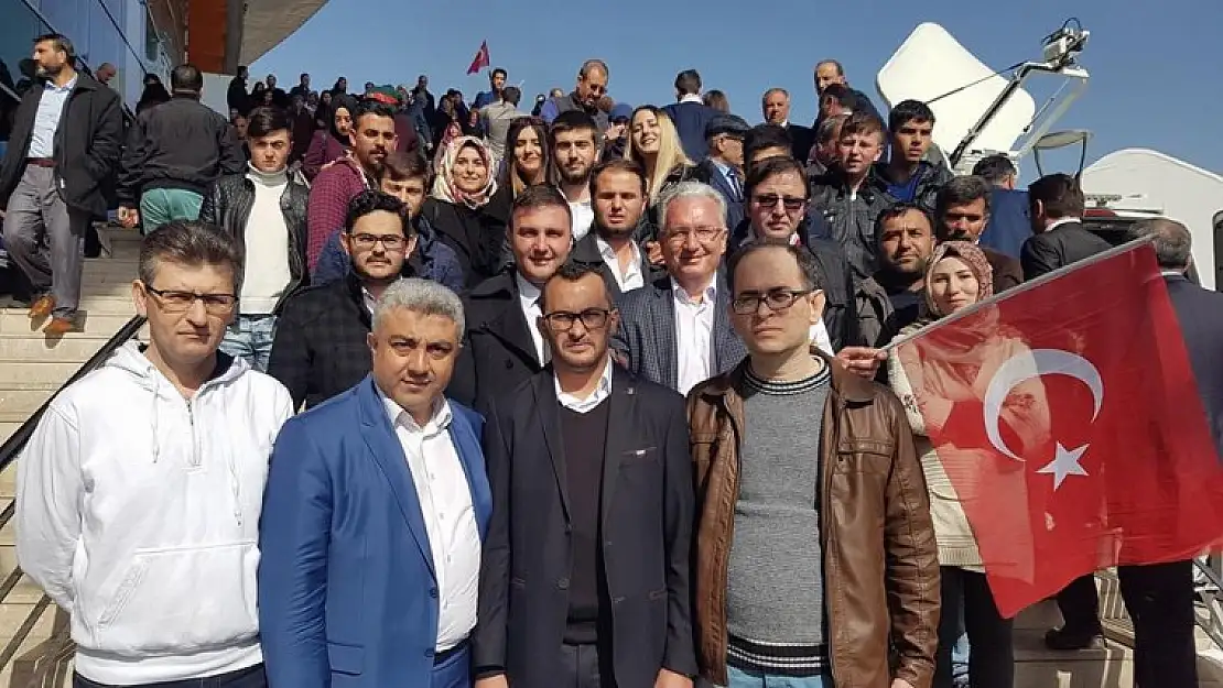 AK  PARTİ YÖNETİM KADROLARI ANKARADA BULUŞTU