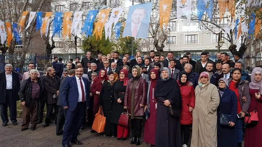 BAŞKAN DOĞAN AK PARTİ 'BİZ BİRİZ' PARTİSİDİR