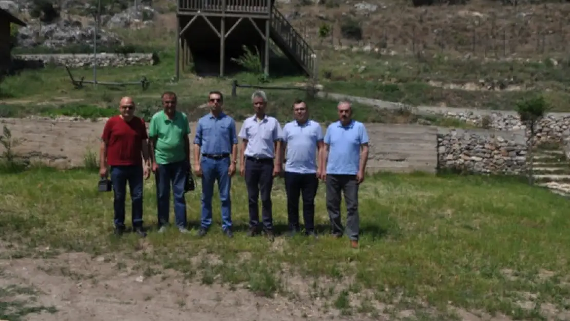 KAYMAKAM ÇİÇEKBASINIMIZ DEMOKRASİMİZİN GÜVENCESİDİR
