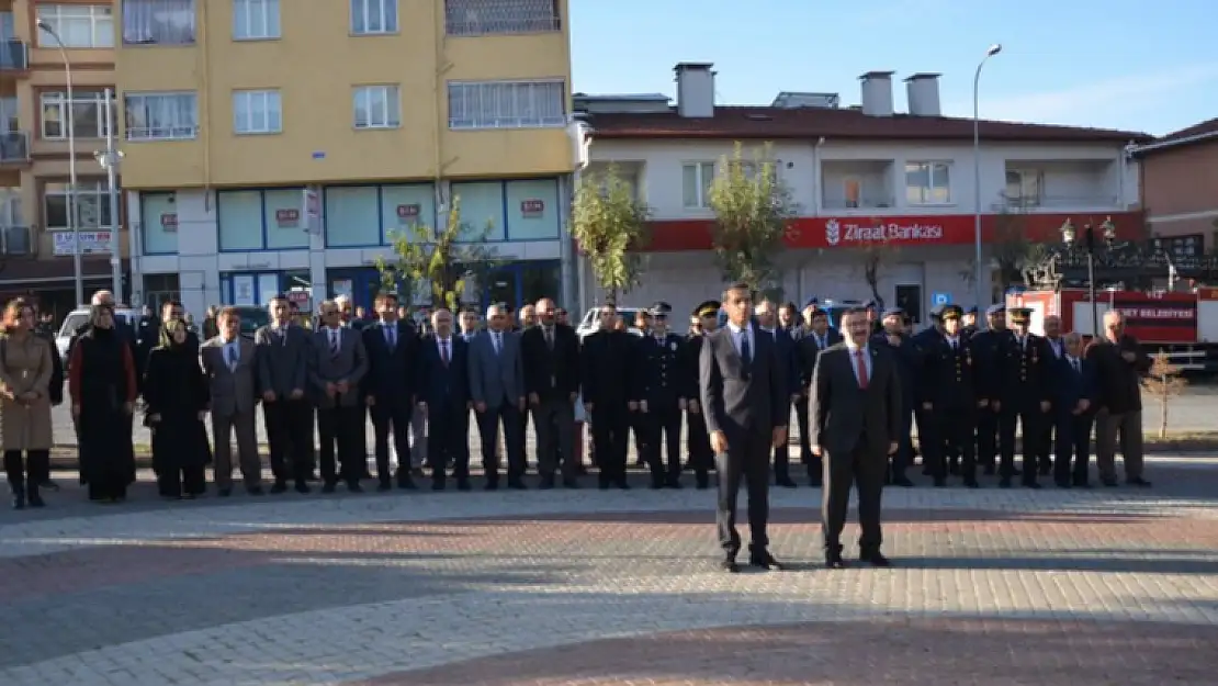 VEFATININ 81. YILINDA ÖZLEM VE SAYGIYLA ATAMIZI ANDIK