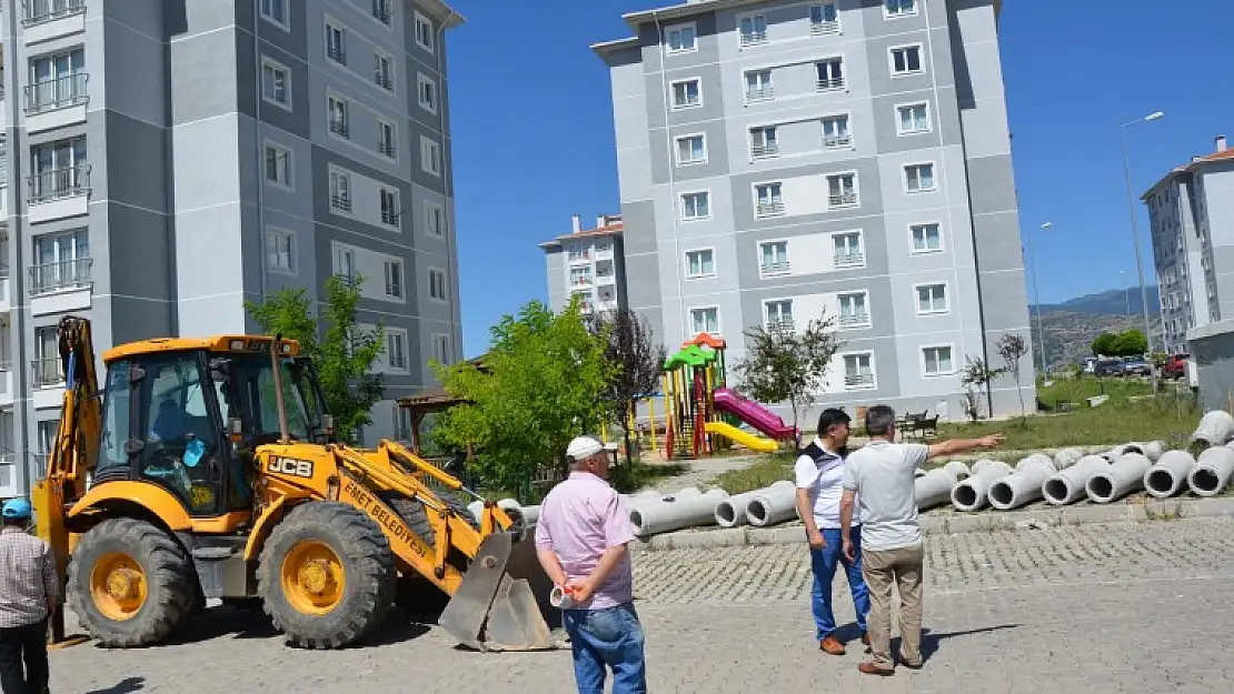 3. TOKİ DE KANALİZASYON VE YAĞMUR KANALI ÇALIŞMALARI