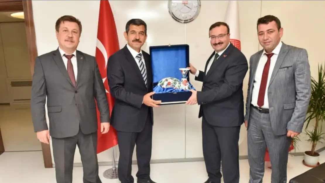 GENEL SEKRETER EKİCİ'YE HAYIRLI OLSUN ZİYARETİ