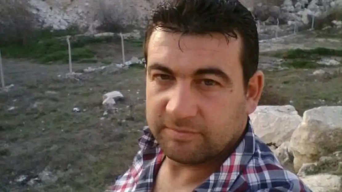 ÖLÜM HAYVANLARINI OTLATIRKEN YAKALADI