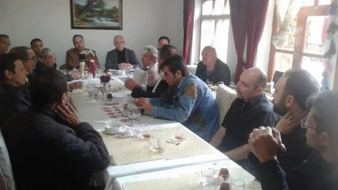 PARTİLER VE STK'LARIN  GÜNDEMİ TURİZMDİ