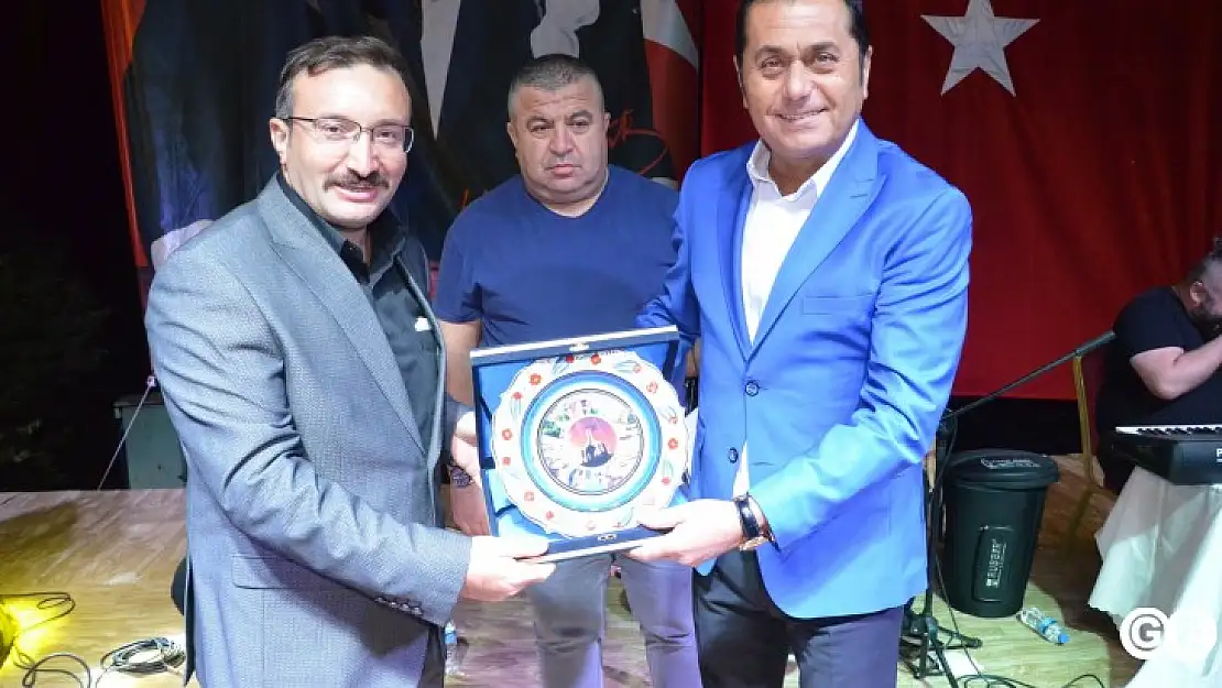 Kurtuluş Konserlerinde Perde Hasan Yılmaz'la Açıldı