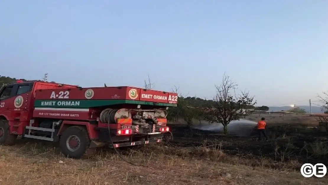 Meyve Bahçesinde Çıkan Yangın Kısa Sürede Söndürüldü