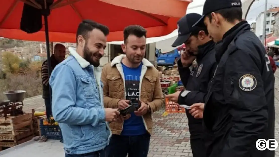 Polis Dolandırıcılara Karşı Uyarıyor