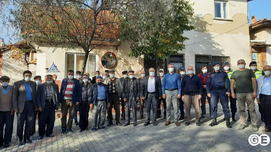 Polis ve Jandarma Emniyet Kemerinin Önemini Anlattı