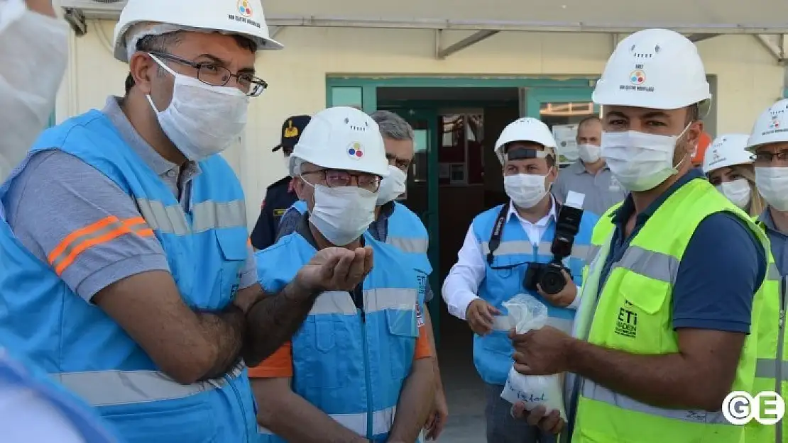 Vali Çelik' Emetbor Bölgemizin Gözbebeğidir'