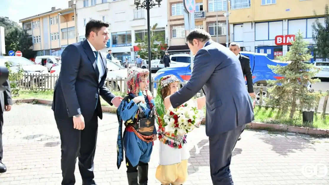 Vali Musa Işın Emet'te incelemelerde  bulundu