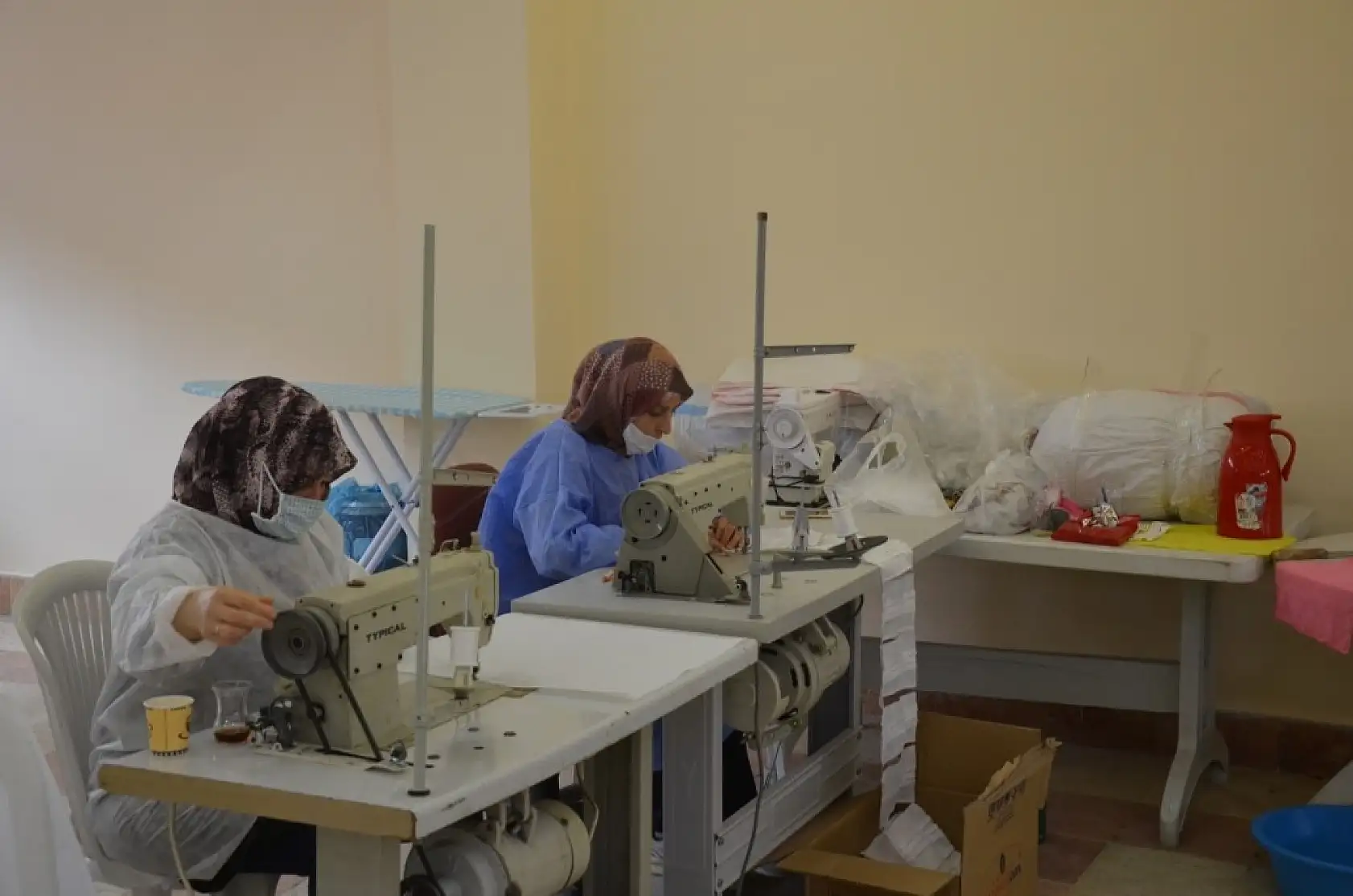 MİLLETVEKİLİ KAVUNCU EMET'TE İLÇE GÜNDEMİNİ DEĞERLENDİRDİ