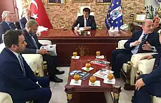 BAKAN ZEYBEKÇİ KÜTAHYADA HALKA SESLENDİ