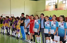 İZMİR VE ANKARA EMET'TEN FİNAL BİLETİNİ ALDI