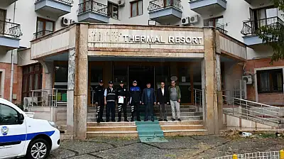 Emet Termal Otel Kaymakamlık Tarafından Tahliye Edildi