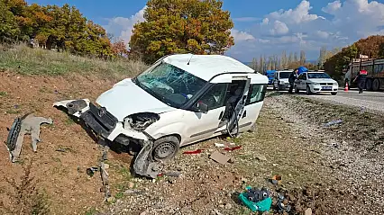 Hisarcık'ta Araç Takla Attı Sürücü Hastaneye Kaldırıldı