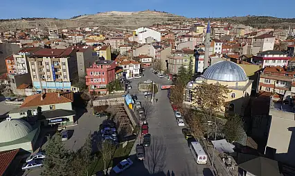 Emet Giderek Yaşlanıyor!