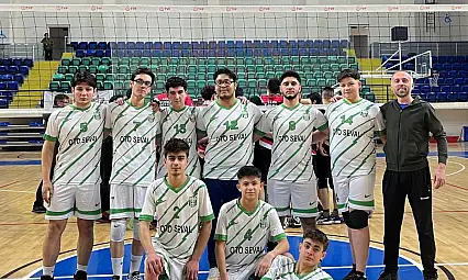 Emetspor Voleybolda Erkeklerde İl İkincisi