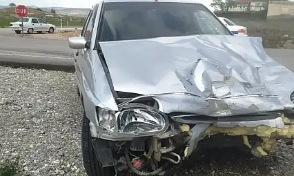 Hisarcık'ta Trafik Kazası! İki Otomobil Çarpıştı