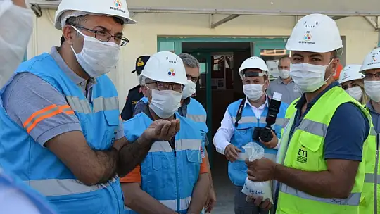 Vali Çelik' Emetbor Bölgemizin Gözbebeğidir'