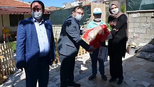 Anneler Gününde Başkan Doğan'dan Engelli Ailelerine Anlamlı Ziyaret