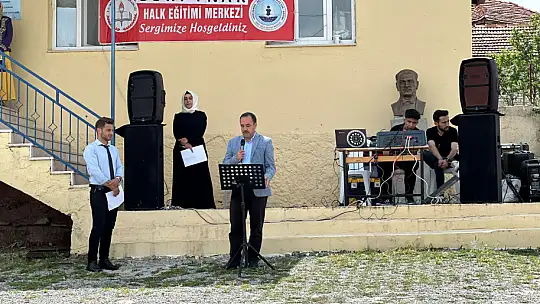 Gürpınar'da 26 Kursiyer Eserlerini Sergiledi