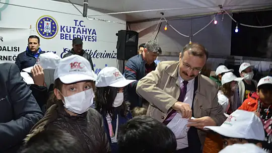 Kütahya Germiyan Sokağında Gazi Emet Gecesi