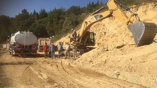 Eğrigöz'de 6 km'lik Yol Alt Yapı Çalışması Sürüyor