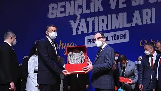 Bakan Kasapoğlu Kütahya Ve İlçelerine Yapılacak Yatırımları Açıkladı