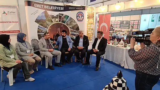 Kütahya Tarım Fuarı açılırken Emet Fuarda yerini aldı