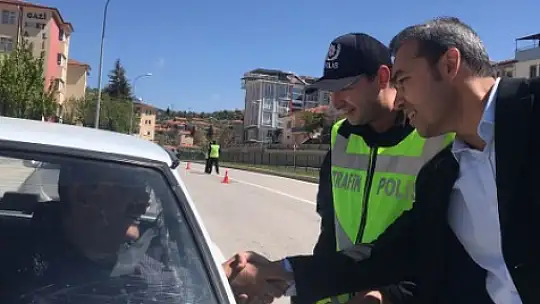 Kaymakam Çiçek'Trafikte Öncelik Yayanındır'