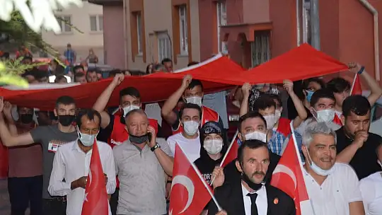 Milli Birlik Gününde Emet Tek Yürekti