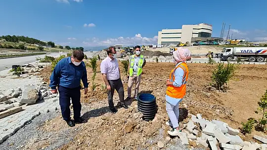 Emet Kavşağına 1.5 Milyon TL'lik Peyzaj Çalışması